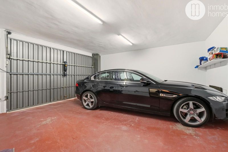 Foto d905ddce-7890-4845-852e-b509903861a2. Xalet amb calefacció aparcament piscina a Las Lomas Boadilla del Monte