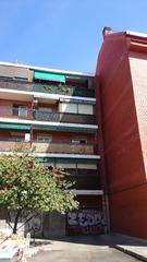 Parking coche  Calle de las azucenas. Se vende dos plazas juntas, en linea continua. 14.000€ cada plaz