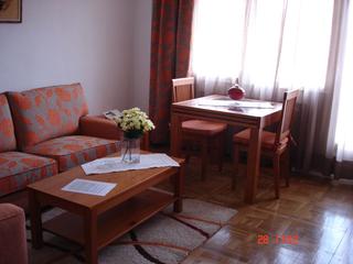 Location Appartement  Calle de maría de molina. Amueblado