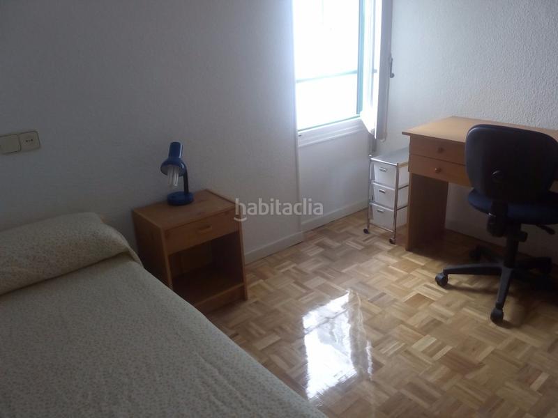 Foto 61bd501f-8177-446b-91a7-6ddeb1ec3b4a. Alquiler piso ideal estudiantes y trabajadores!! muy soleado!! en Madrid