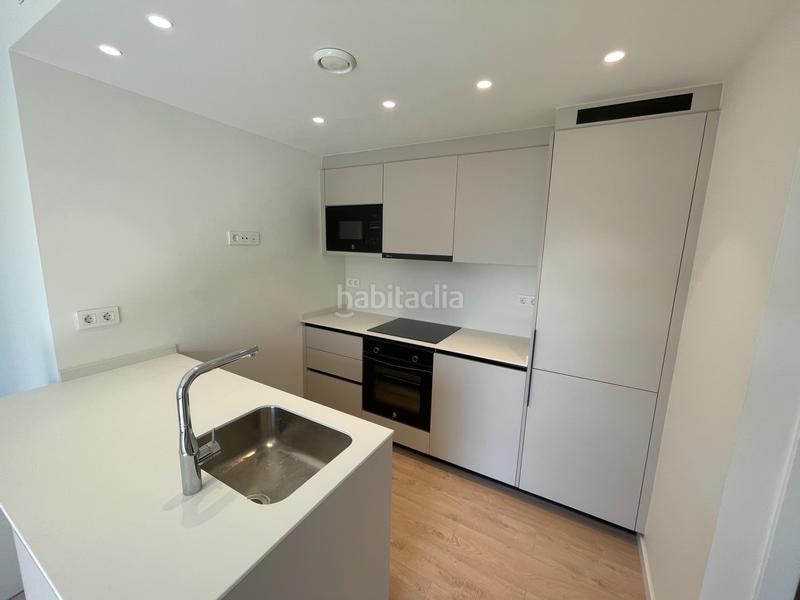 Foto 031a5d5a-8634-4a8f-bd12-4d2cc3ebcae8. Attico con parcheggio piscina in Vallpineda-Santa Bàrbara Sitges