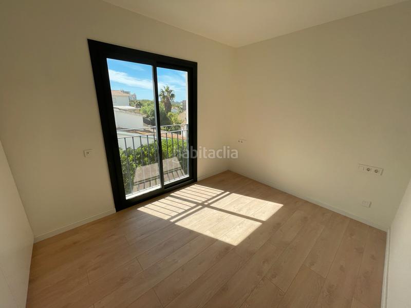 Foto 43d4fb16-70cc-4e99-ab59-a94ab28e7d67. Attico con parcheggio piscina in Vallpineda-Santa Bàrbara Sitges