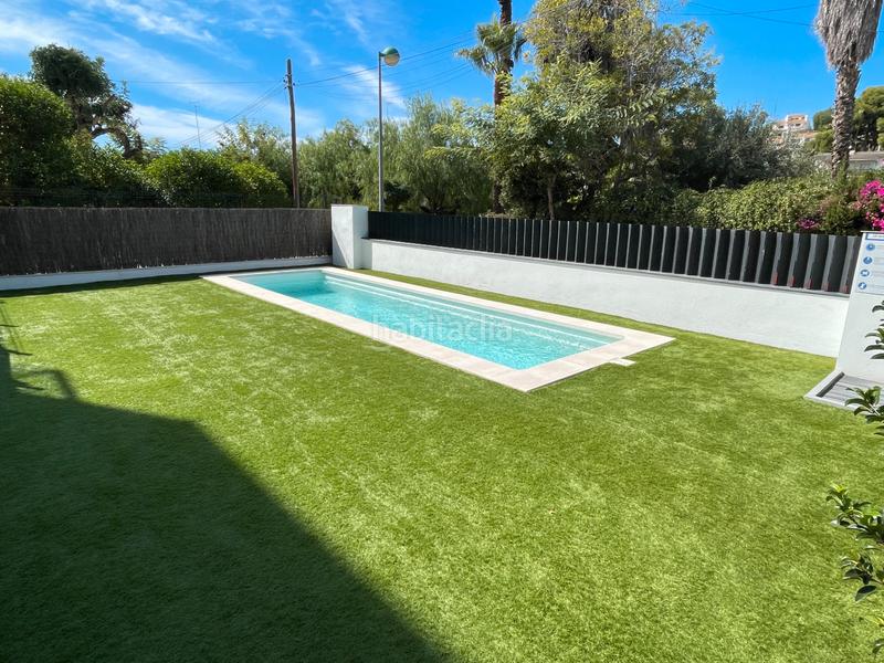 Foto 8a89d5ac-5542-4a8d-8e83-b8518d89919f. Attico con parcheggio piscina in Vallpineda-Santa Bàrbara Sitges