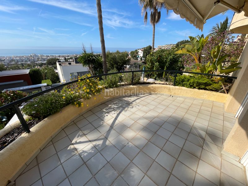 Foto 91cf5e3a-7676-4e43-ae89-b351b807e420. Casa adossada amb xemeneia calefacció aparcament piscina a Sitges