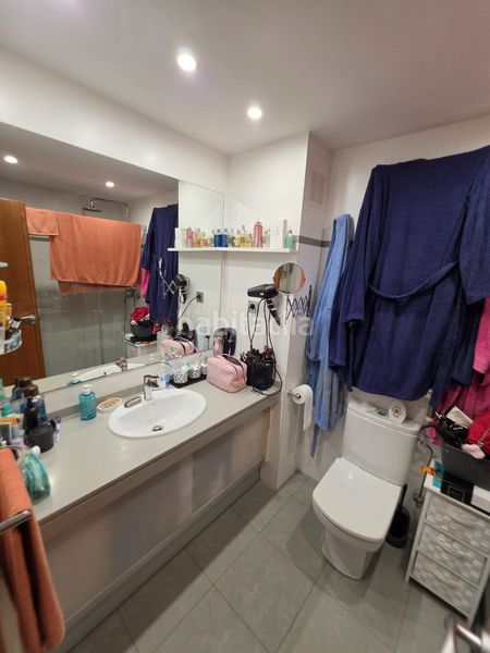 Foto 48e83ee9-5f5e-4edb-8fc2-98cc6be6d38d. Casa amb xemeneia calefacció aparcament a Vallpineda-Santa Bàrbara Sitges