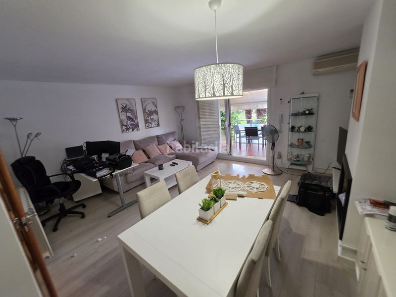 Foto c34f083c-59d5-497d-96ce-99175f54fbb4. Casa amb xemeneia calefacció aparcament a Vallpineda-Santa Bàrbara Sitges