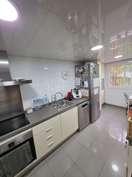 Foto f8659b2e-a581-41d8-8091-5002fd492d6a. Casa amb xemeneia calefacció aparcament a Vallpineda-Santa Bàrbara Sitges