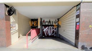 Aparcament cotxe  Carrer de la constituci. Plaza de garaje de 10.83m para coche pequeo o moto, en el barr