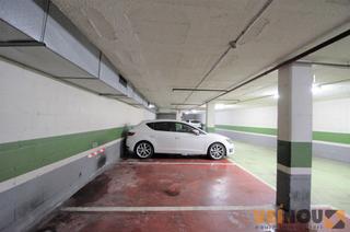 Aparcament cotxe a Carrer del Rei Martí