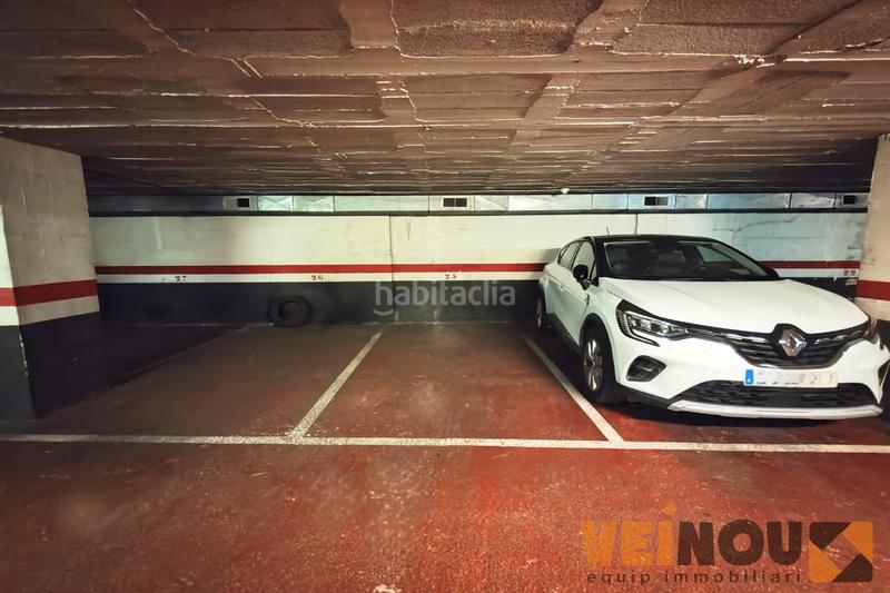 Foto 00a01ae0-a31b-4ce3-b48e-624ffddcf5e2. Autoparkplatz in Dreta de l´Eixample Barcelona