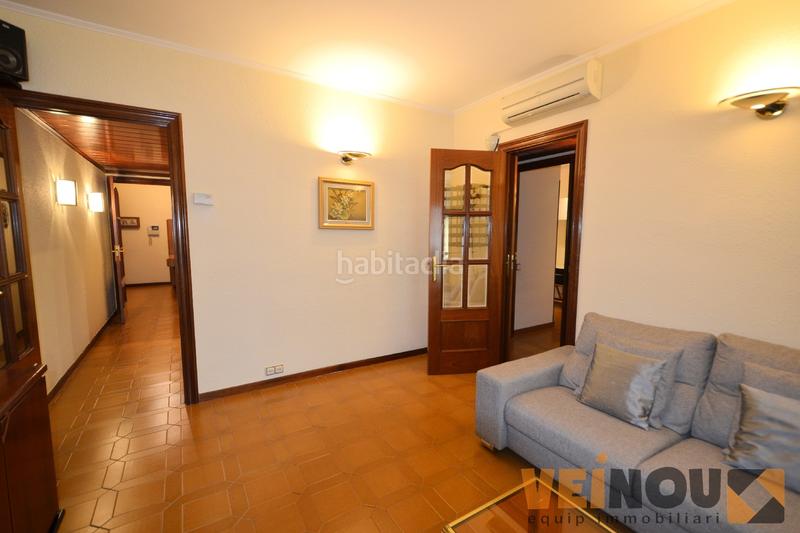 Foto 612de485-f281-43c8-92d2-40280d15ac5a. Affitto appartamento con riscaldamento in Hostafrancs Barcelona