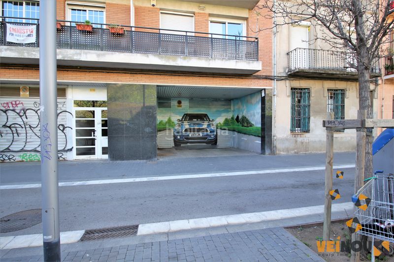 Foto 48530769-0198-4661-8eee-4211851665af. Aparcament cotxe a Sants Barcelona
