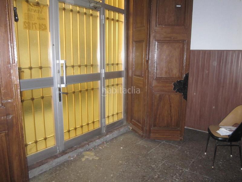 Foto 060ca0bb-f444-4eb8-a508-75a3a5f804c3. Planta baixa a Dreta de l´Eixample Barcelona