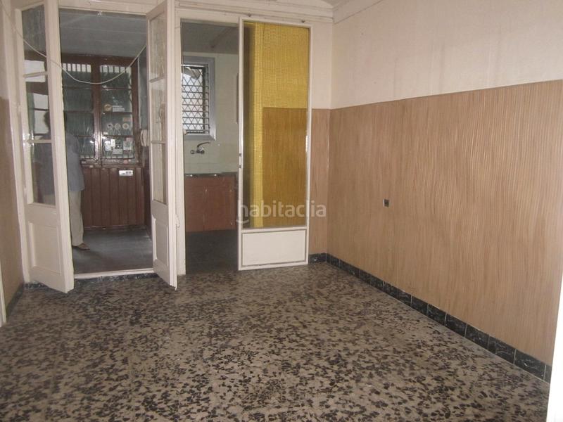 Foto 6b7be293-bd86-4a91-97ba-c4878e5ae8fc. Planta baixa a Dreta de l´Eixample Barcelona