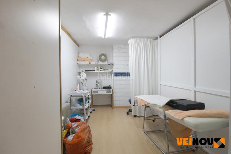 Foto 5161d704-cace-4885-8cab-7c495cab4a01. Rent business premise in Hostafrancs Barcelona