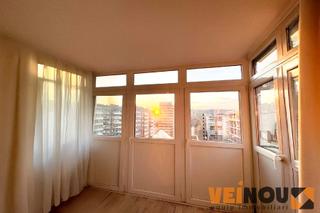 Pis  Carrer de la mineria. Vivienda reformada en planta alta con excelente entrada de luz n