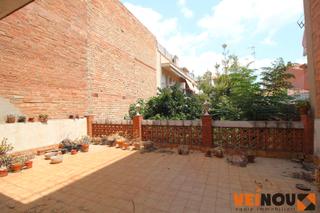 Semi detached house  Carrer de sant jeroni
