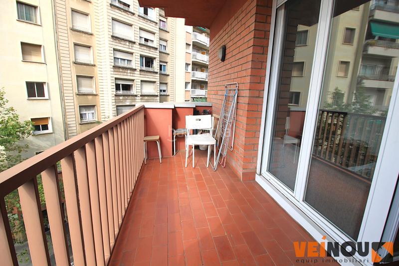 Foto 86712f2b-3131-4e62-bf3a-04a71c86a33b. Flat with heating in La Nova Esquerra de l´Eixample Barcelona
