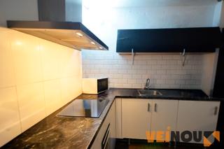 Local Comercial a Hostafrancs. Barrio de hostafrancs. se vende entresuelo con ascensor de 83 m