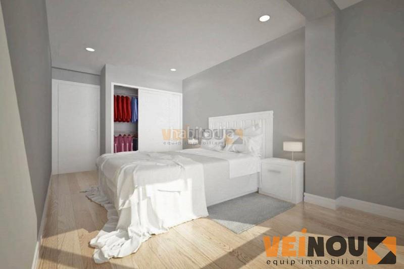 Foto 377576ae-ed93-4aab-83df-f153796354f3. Local comercial a Hostafrancs Barcelona