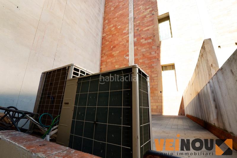 Foto 61d5ba41-7d0c-4015-83ed-23aa99a0738d. Local comercial a Hostafrancs Barcelona