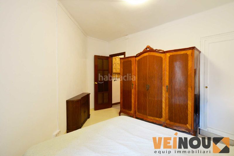 Foto 15e60c49-8e7f-4358-9b55-1d0f83776d8f. Pis amb calefacció a Baix Guinardó Barcelona