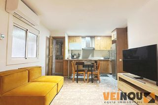 Pis  Carrer bòbiles. Piso exterior de 2 habitaciones listo para entrar a vivir en l'h