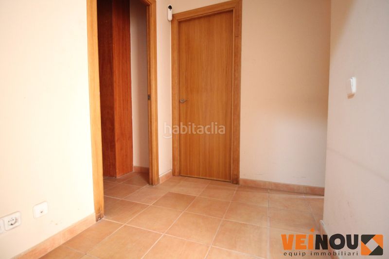 Foto 34dd9dff-9d3a-4612-94c8-ad4e56ca0b4d. Planta baixa a Sant Ramon - Maternitat Barcelona