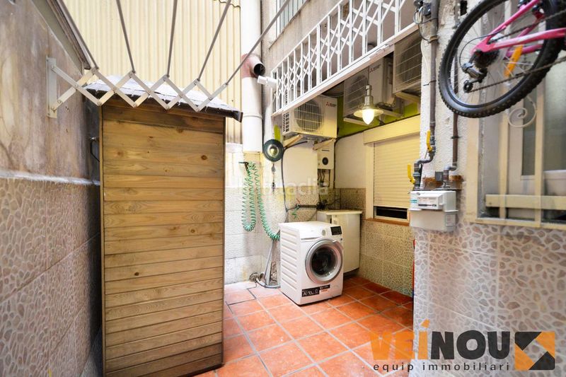 Foto 12f313a5-bbd3-4cc0-a864-83d8c4b20dd3. Pis a Sants-Badal Barcelona