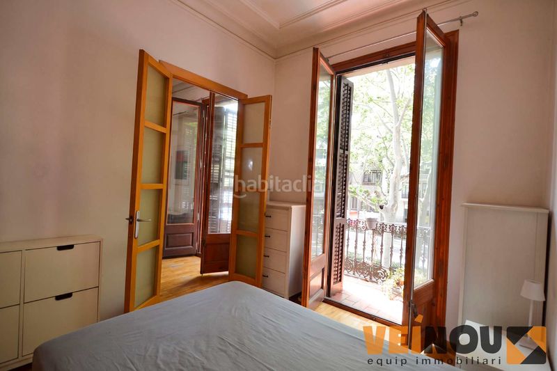 Foto 0dd52d06-705d-47f2-8408-87e84d25419a. Pis a Sant Antoni Barcelona