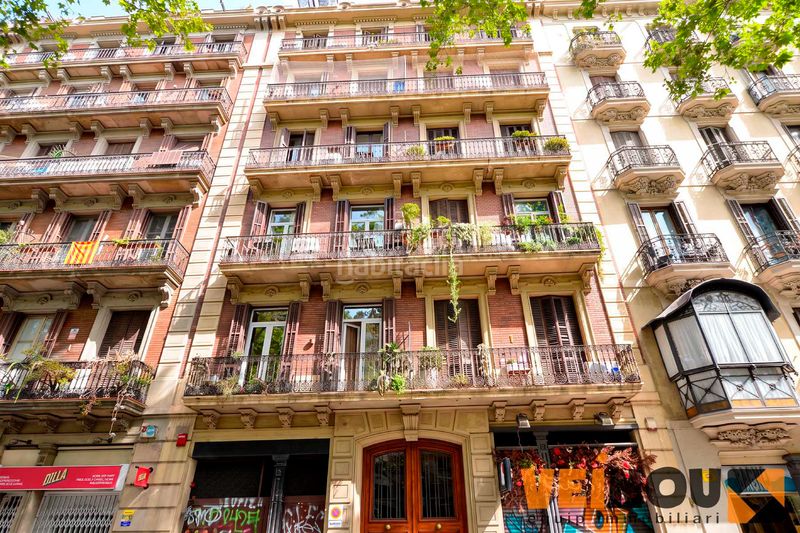 Foto 34a53a86-47d6-454c-a01e-e5eb1480d8dd. Pis a Sant Antoni Barcelona