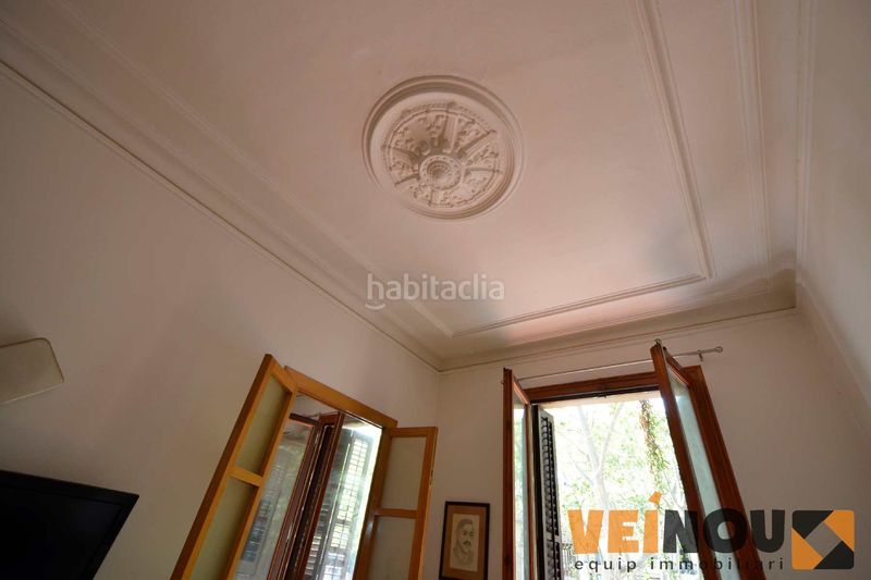 Foto 41b2deb2-b861-44fd-949b-aad56b30a17d. Pis a Sant Antoni Barcelona