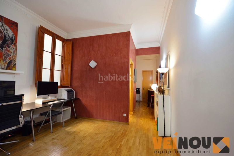 Foto 75a48612-5409-4da7-8d1c-1f7fed11b30c. Pis a Sant Antoni Barcelona