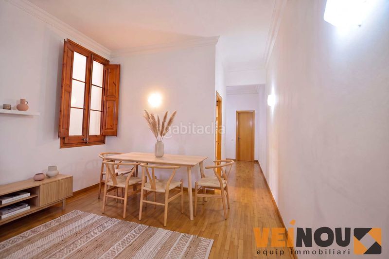 Foto 812b59a7-b9be-4d59-a88e-a163984b43cd. Pis a Sant Antoni Barcelona