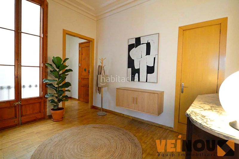 Foto 89c9f180-d281-443f-b212-01608acbd738. Pis a Sant Antoni Barcelona