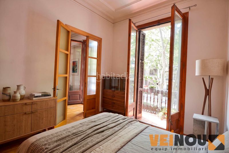 Foto ed7f0917-c74d-4510-853e-3cd17e2aa58e. Pis a Sant Antoni Barcelona