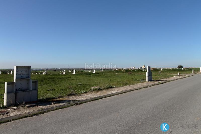 Foto 86d01360-0f9c-4da0-8c13-796ee6ae41a2. Terreno residenziale in Barcience