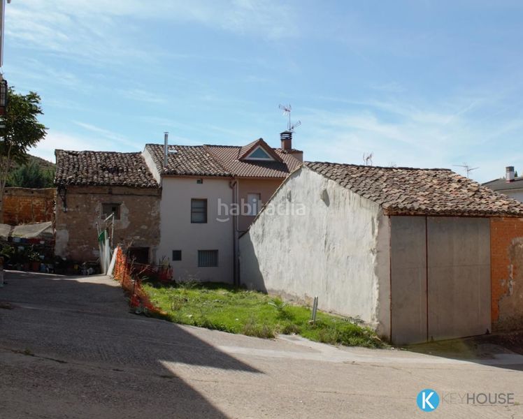 Foto 4428e871-c75b-4154-9d52-ea8c80624072. Wohngrundstück in plazuela 3 in Jirueque