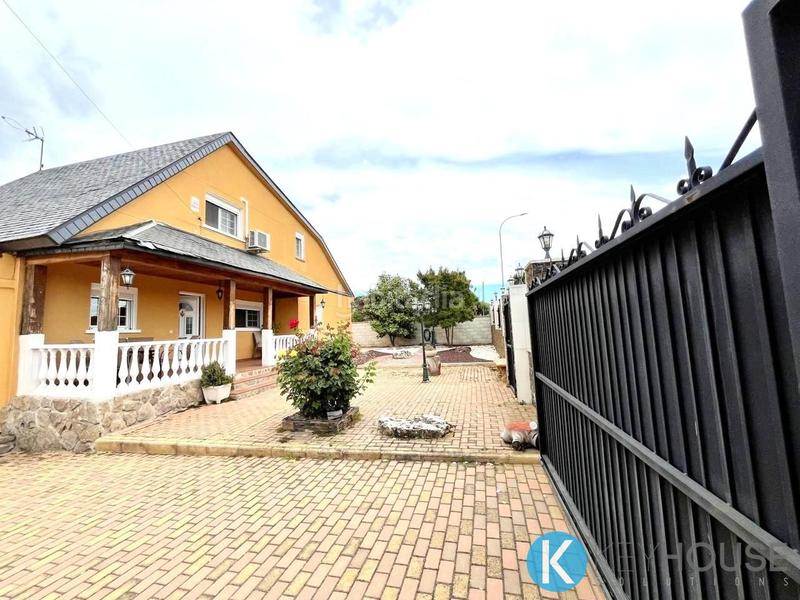 Foto 1bfc419c-ce62-4f95-a337-fb6be0f8340d. Casa amb piscina a Villar del Olmo