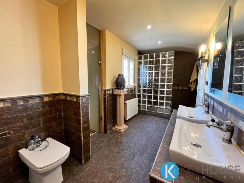 Foto 208cc8f8-95a9-425b-8974-68cb164eeee5. Casa amb piscina a Villar del Olmo