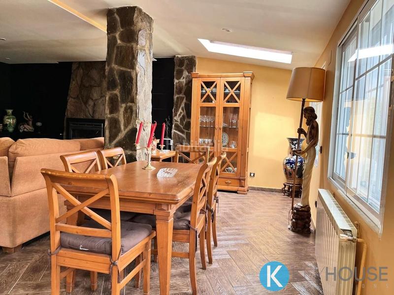 Foto 40603e5b-1997-4b42-baa1-5f887f955204. Casa amb piscina a Villar del Olmo