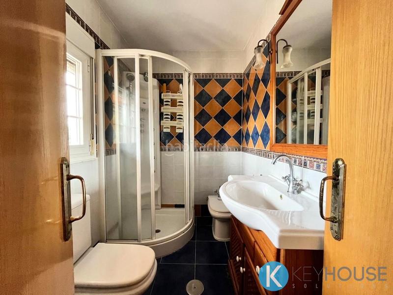 Foto 456010c9-384a-457e-9fee-90142bcf8a29. Casa amb piscina a Villar del Olmo