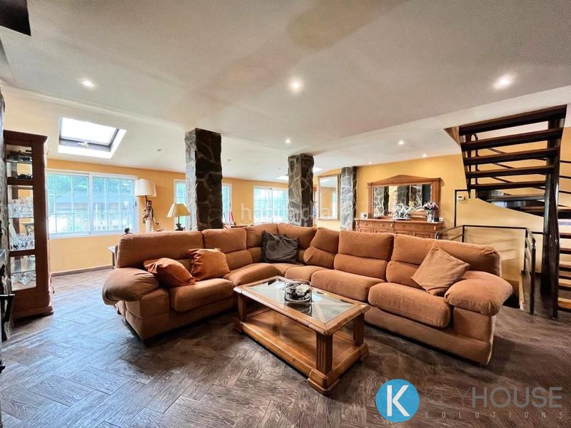 Foto 5e9053b3-e46c-4a71-9200-1693f9c188ac. Casa amb piscina a Villar del Olmo