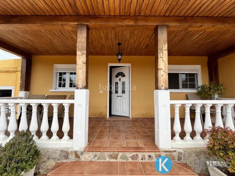 Foto 6b89d2e3-af8d-4bc6-882c-d8f30e25a7ab. Casa amb piscina a Villar del Olmo