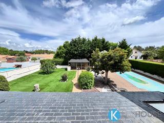 Haus in Villar del Olmo. Impresionante chalet independiente en venta