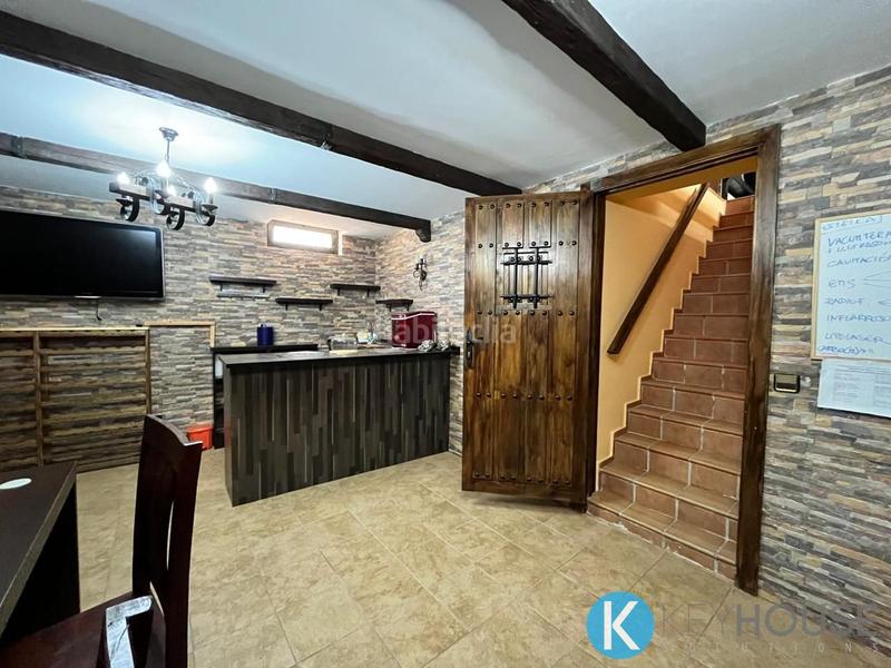 Foto c996818d-ff32-462c-bdde-908ac3dcbf11. Casa amb piscina a Villar del Olmo