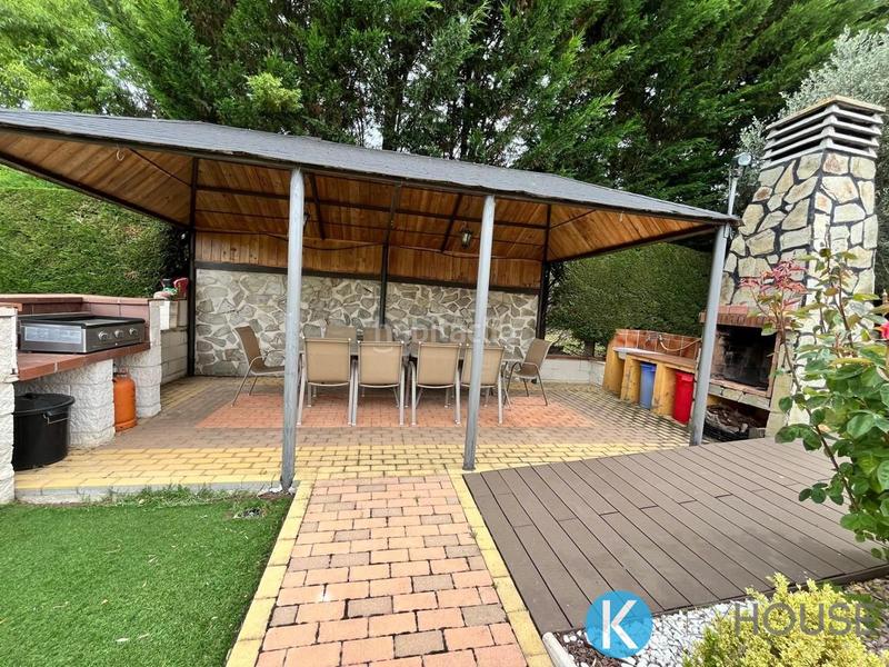 Foto e148d8da-4eef-4e29-aea4-74479d140cf4. Casa amb piscina a Villar del Olmo