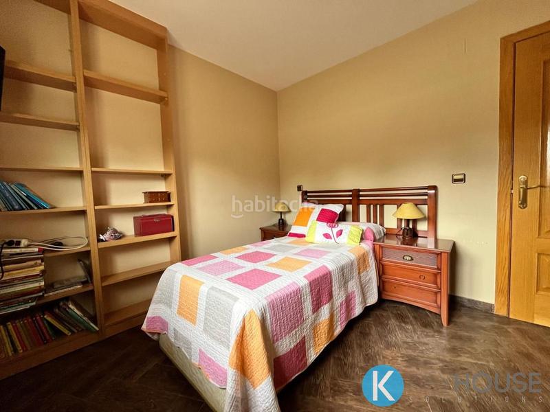 Foto fd11c604-fbbc-40ac-879a-3a100cf89bde. Casa amb piscina a Villar del Olmo