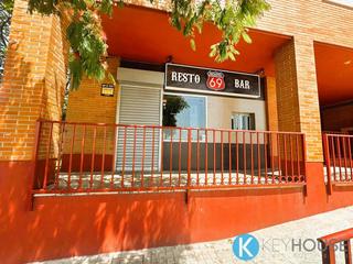 Geschäftsraum in Velilla de San Antonio. Gran oportunidad de inversión con posibilidad de cambio de uso a