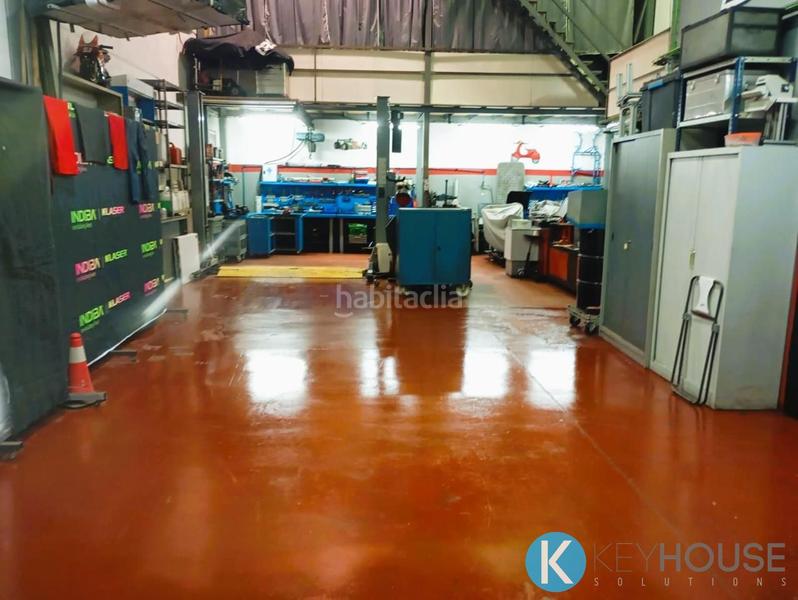 Foto 0e9bab02-a73d-43cb-aa65-4b6a012a2e75. Industrial building in Camarma de Esteruelas